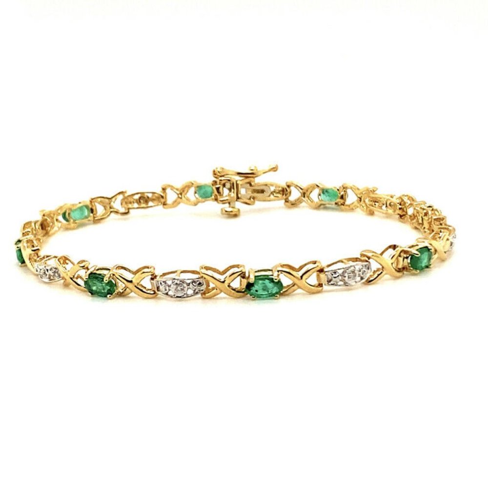 1.67 Carat Natural Diamond & Emerald Bracelet